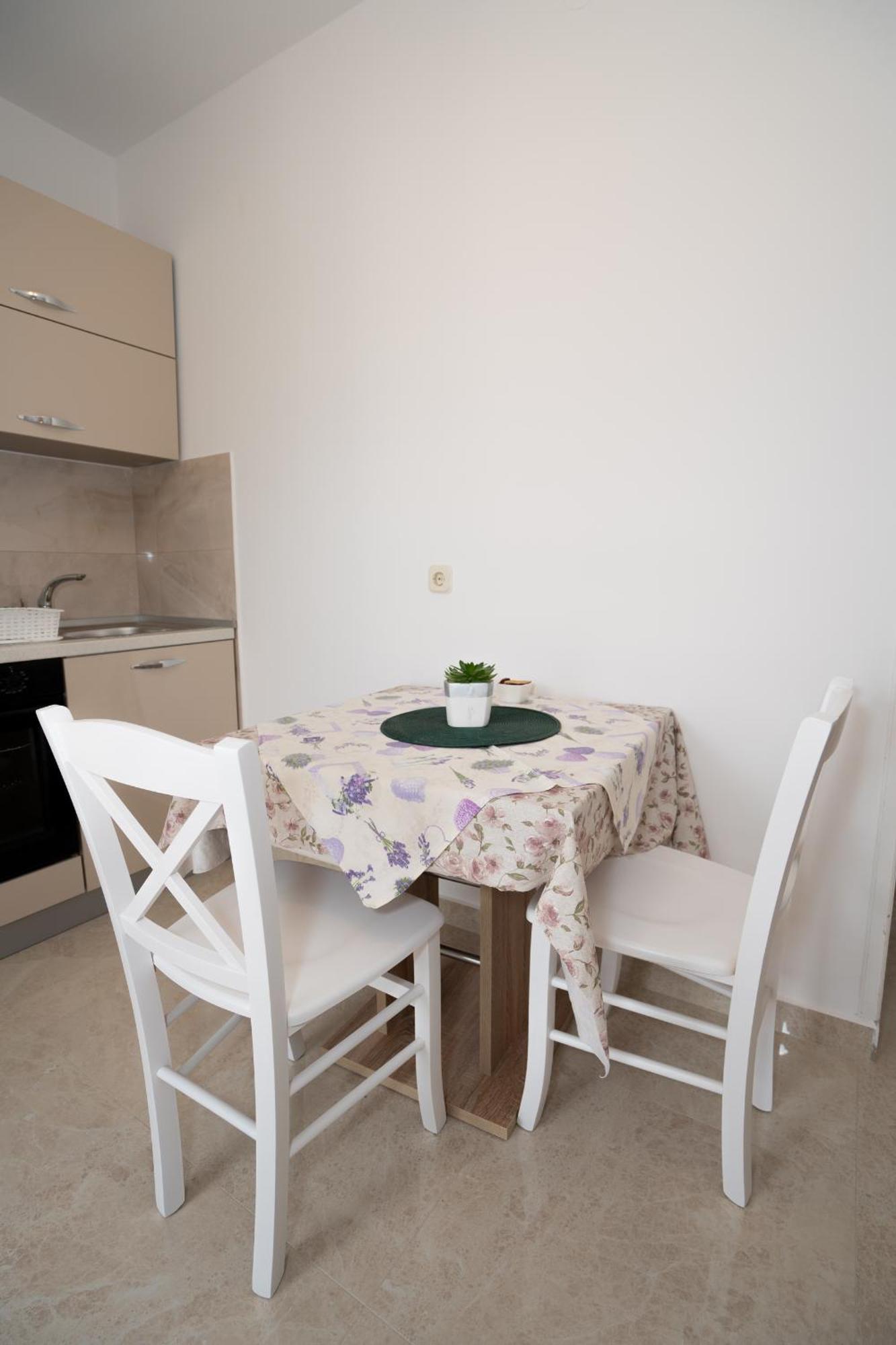 Apartmani Vidusin Novalja Eksteriør billede