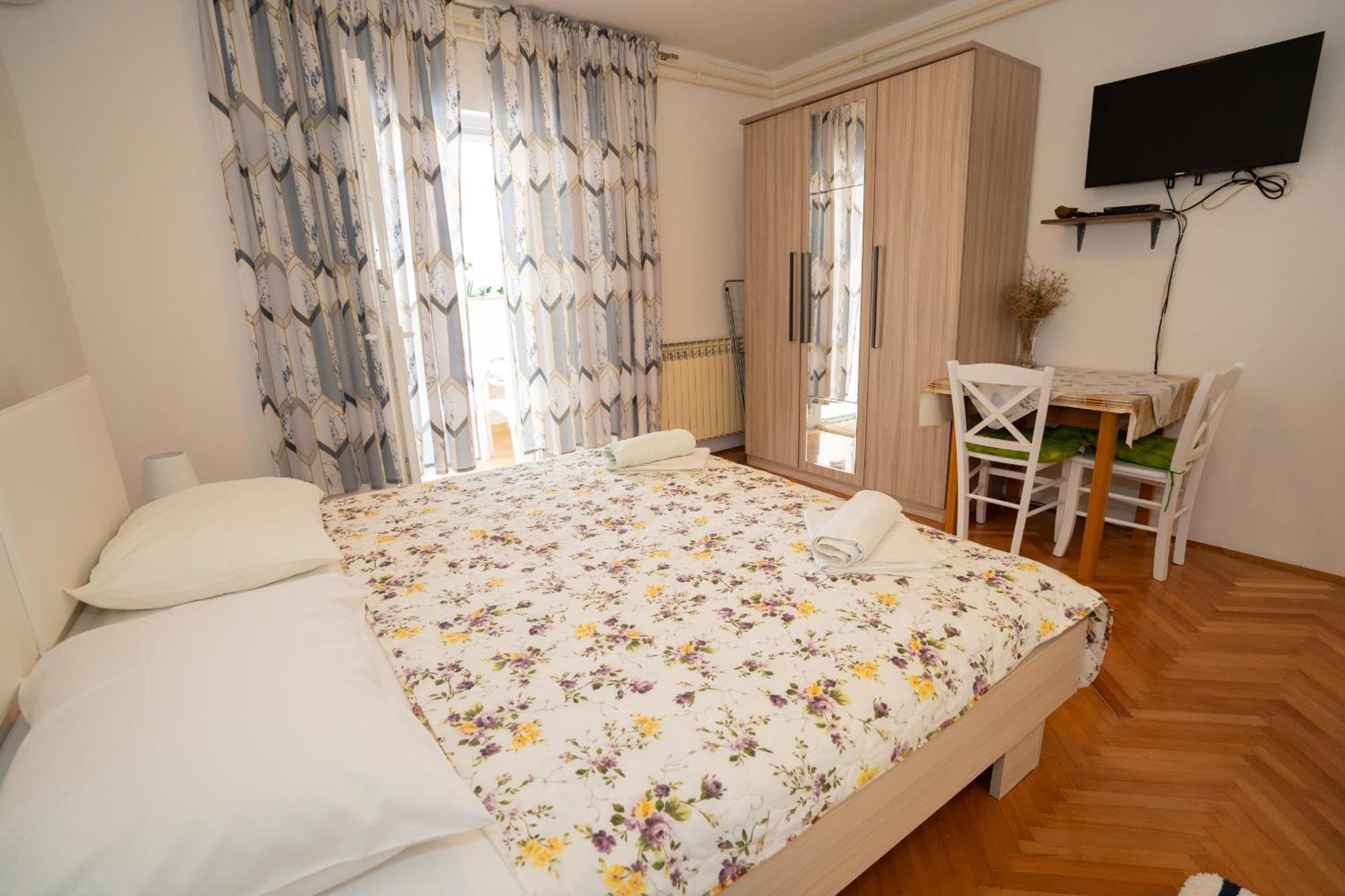 Apartmani Vidusin Novalja Eksteriør billede
